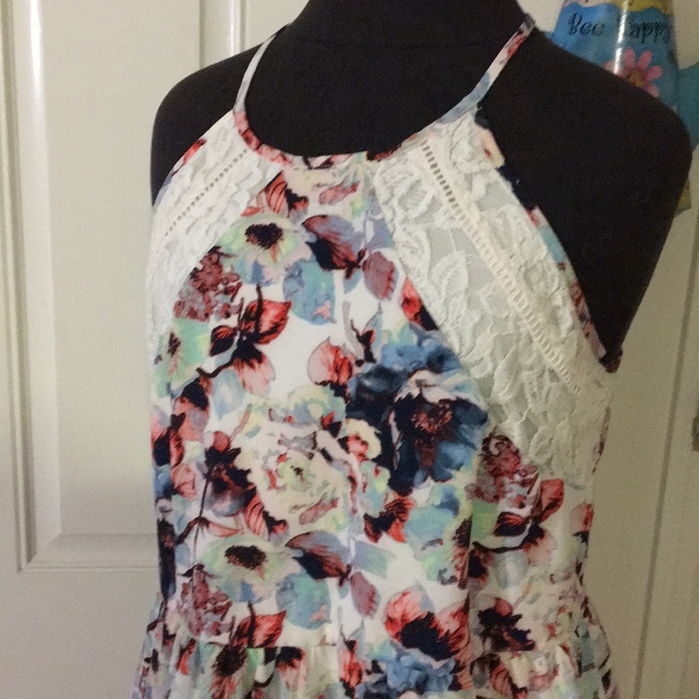 Pretty Dress XL - Picture 2 of 4